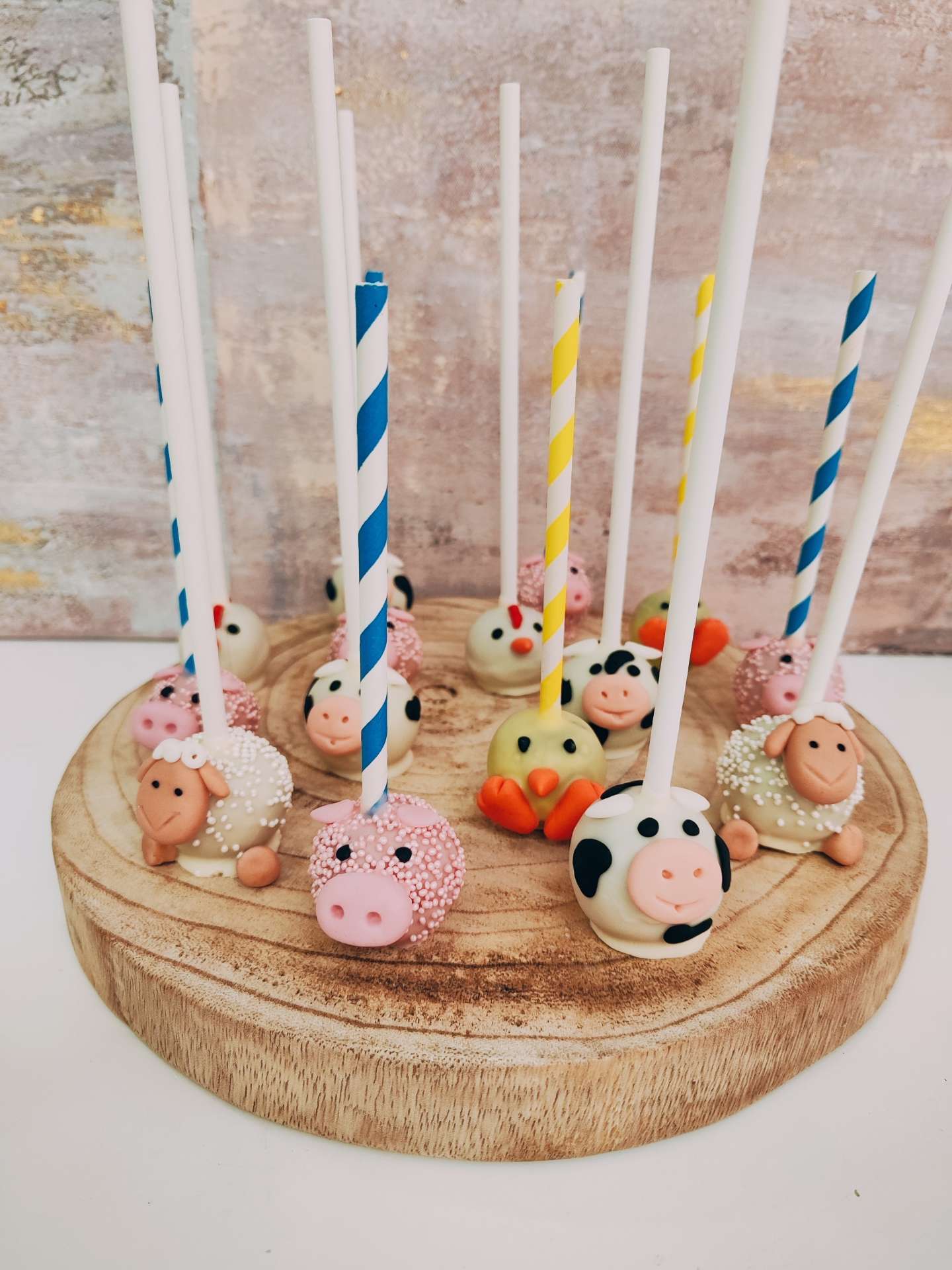 Ukrašeni cakepopsi slika-25